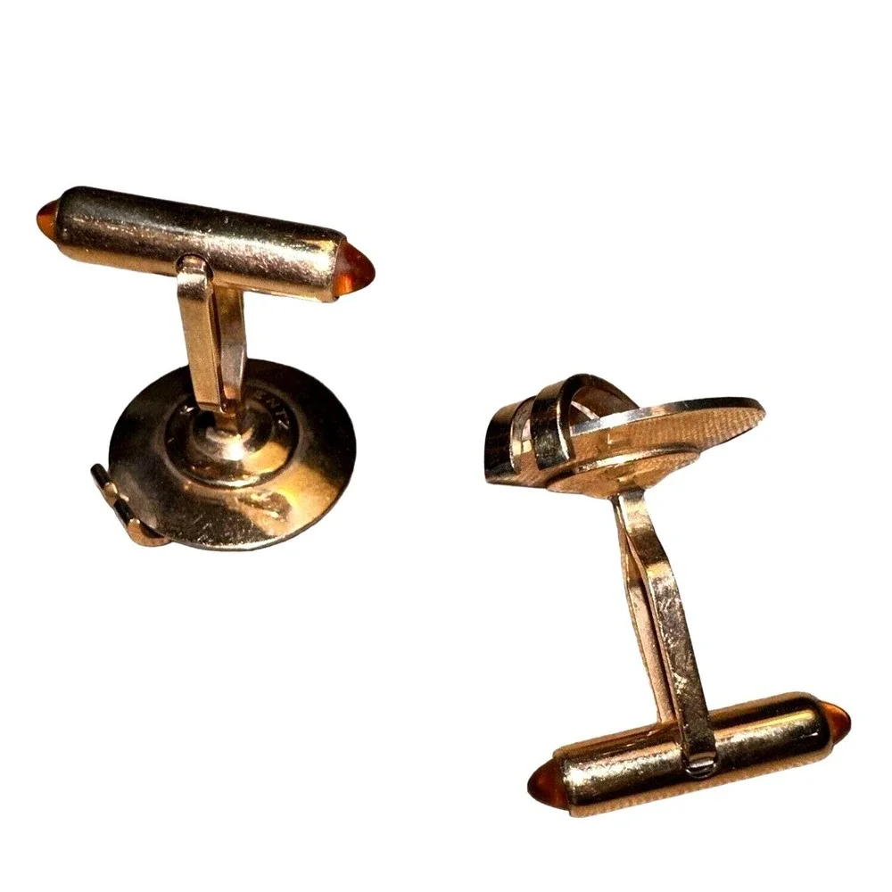 Krements elegant pair